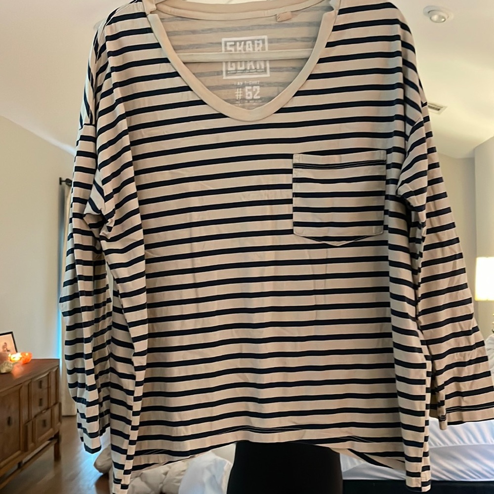 COPY - Navy Striped long sleeve Skargorn